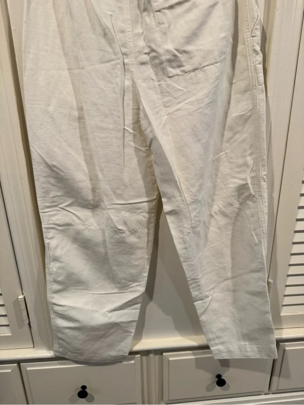 NWT Banana Republic Mya Cotton-Linen Cargo Iced Vanilla Ivory Pants Size 6 long